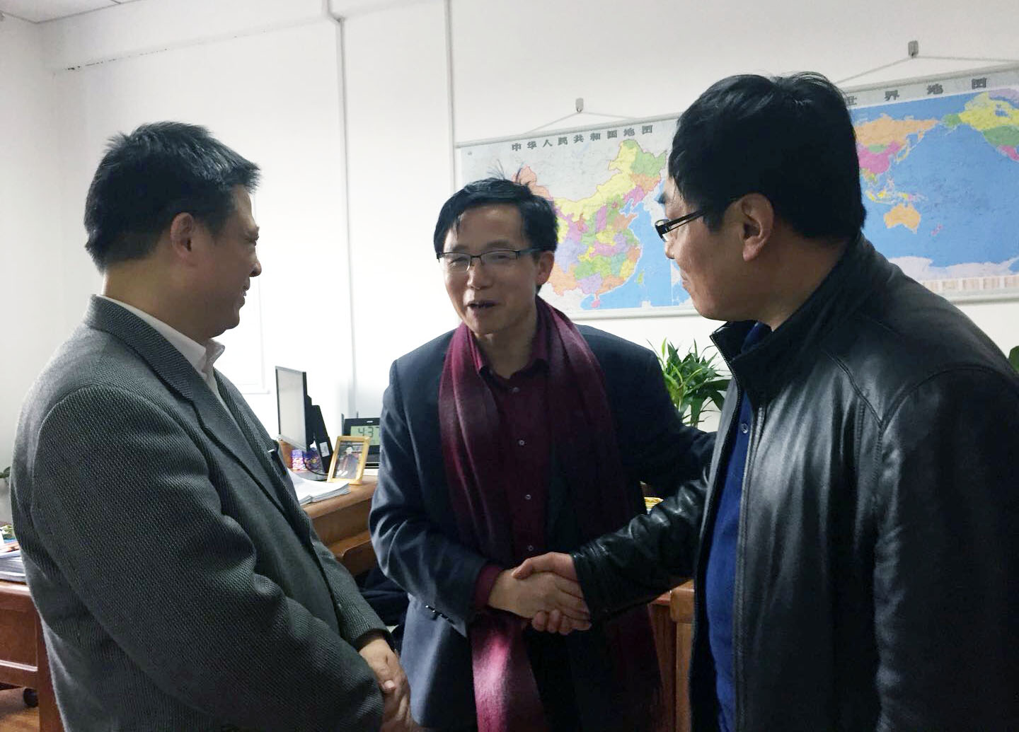 Welcome Administrator Shi Tongzhao, of Shanxi Administration of Foreign Experts Affairs for Visiting and Guiding 